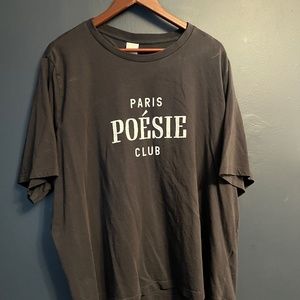 H&M women’s black graphic t-shirt